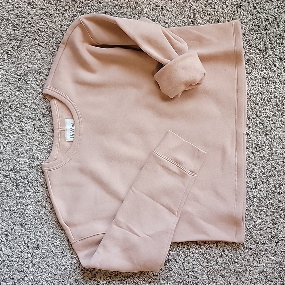 NWT Crop Sweatshirt